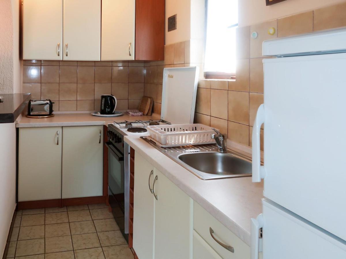 Apartment Violetta - Lbn200 By Interhome ลาบิน ภายนอก รูปภาพ